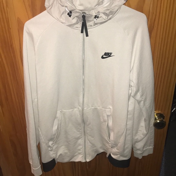 nike air max jacket white